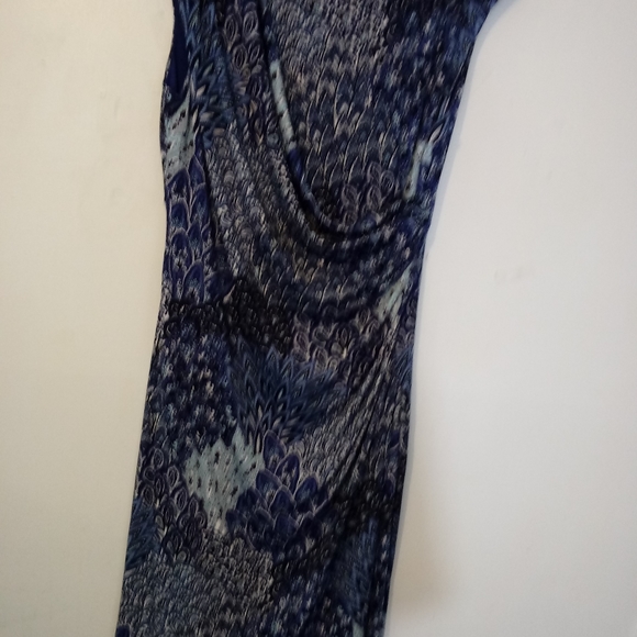 Connected Apparel Dress - Picture 5 of 10